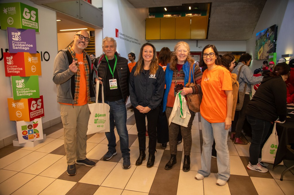 Gobierno de Santiago, Universidad de Chile e IUS Latam Sellan Alianza para Fortalecer Ecobarrios con Innovación y Aprendizaje Aplicado