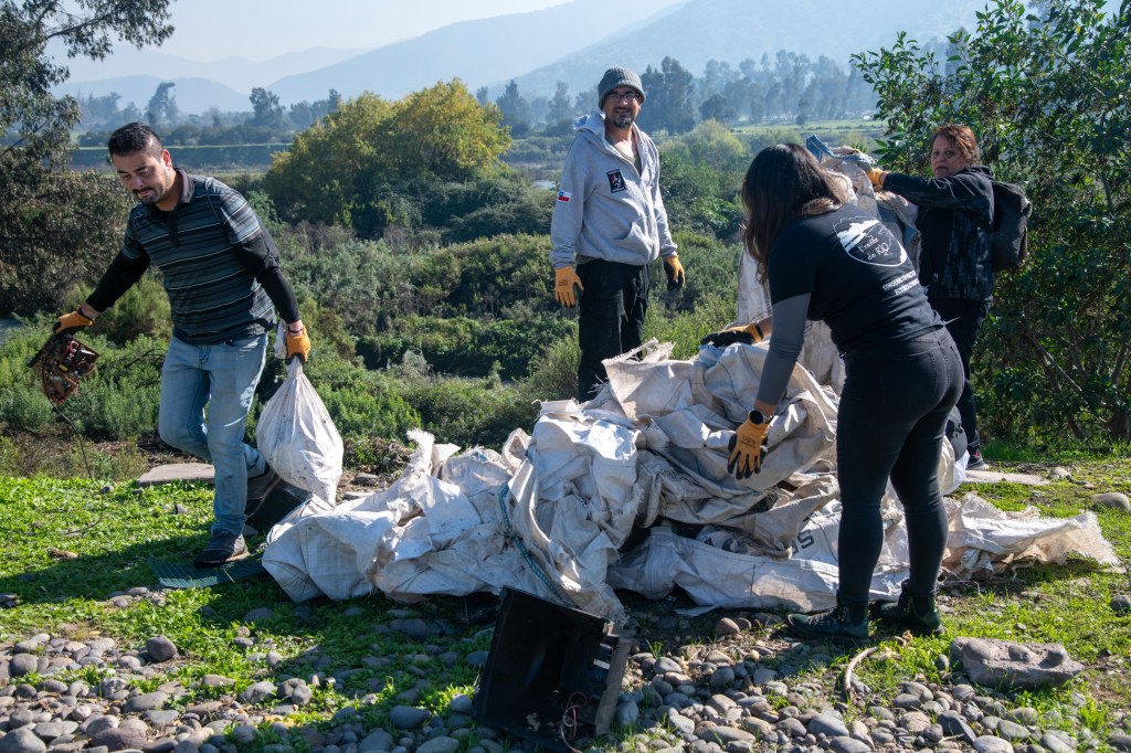 Gobierno de Santiago, Universidad de Chile e IUS Latam Sellan Alianza para Fortalecer Ecobarrios con Innovación y Aprendizaje Aplicado