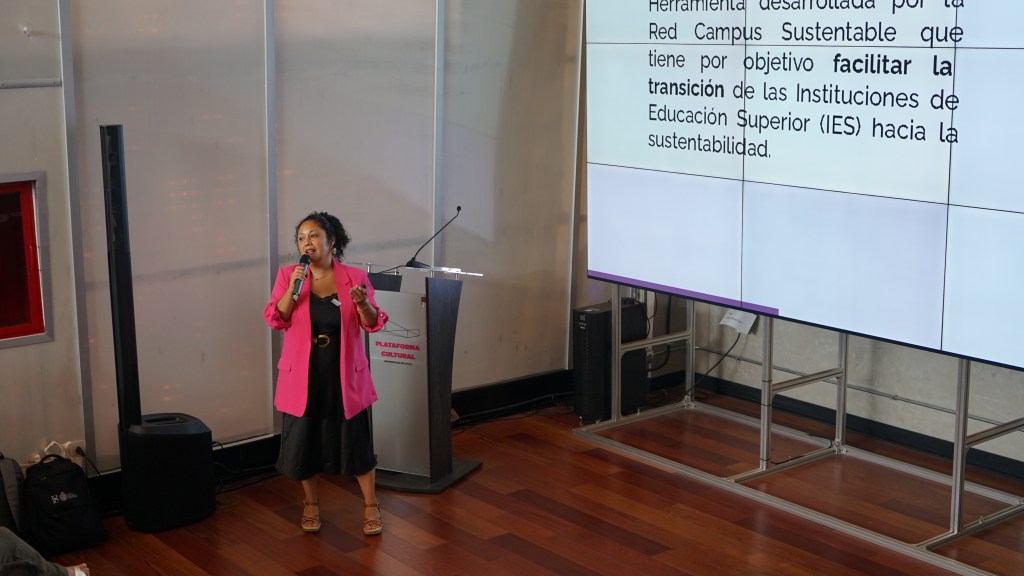 Ceremonia de certificación RESIES 2026 en Universidad de Chile